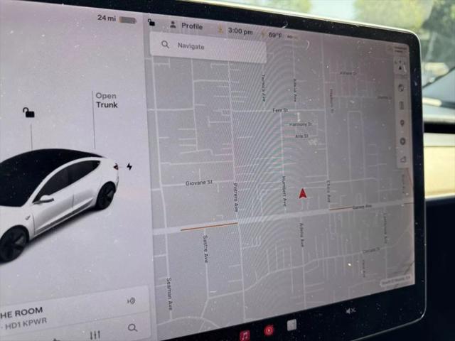 2019 Tesla Model 3 Mid Range