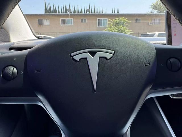 2019 Tesla Model 3 Mid Range