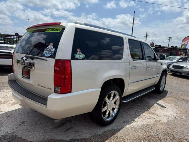 2011 Cadillac Escalade ESV Luxury