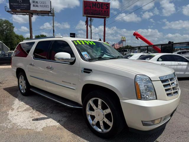 2011 Cadillac Escalade ESV Luxury