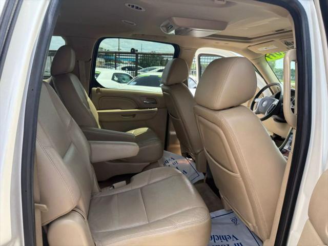 2011 Cadillac Escalade ESV Luxury