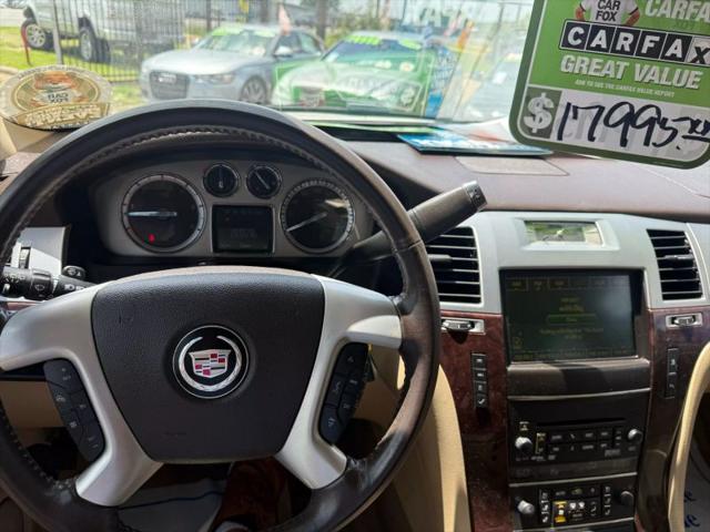 2011 Cadillac Escalade ESV Luxury
