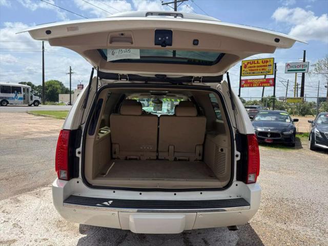 2011 Cadillac Escalade ESV Luxury