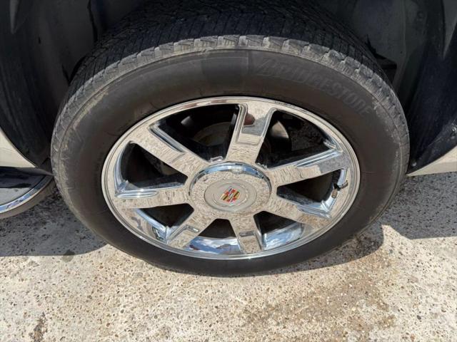 2011 Cadillac Escalade ESV Luxury