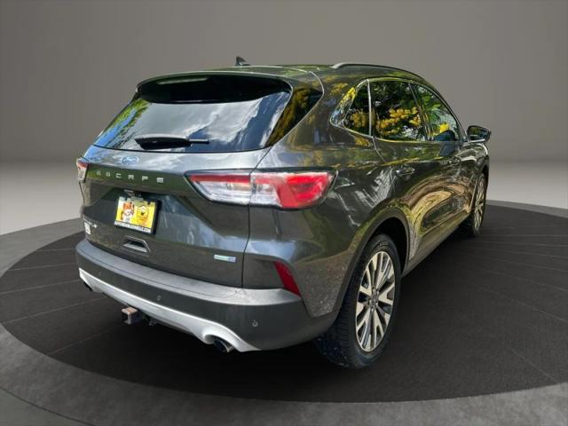 2020 Ford Escape Titanium