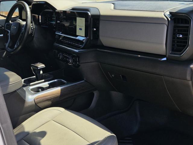 2024 Chevrolet Silverado 1500 4WD Crew Cab Standard Bed LT