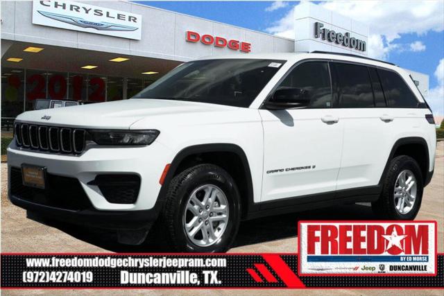 2023 Jeep Grand Cherokee Laredo 4x2