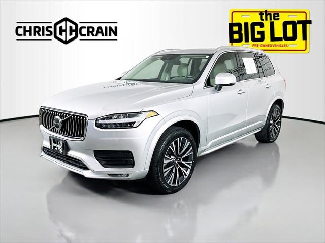 2022 Volvo XC90 T5 Momentum 7 Passenger