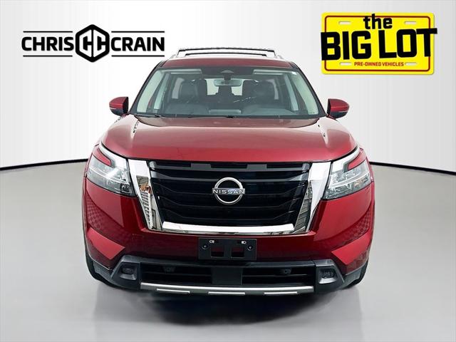 2024 Nissan Pathfinder SL FWD
