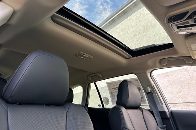 2025 Subaru Outback Touring XT