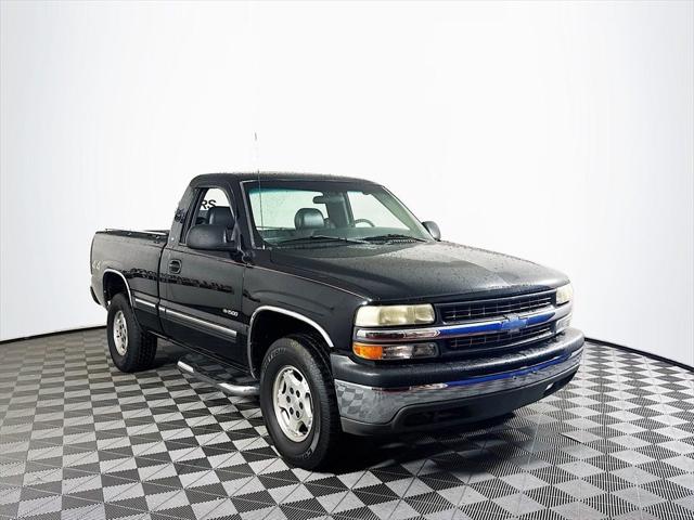 2002 Chevrolet Silverado 1500 LS