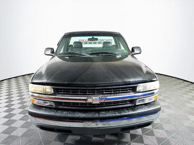 2002 Chevrolet Silverado 1500 LS