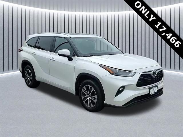 2024 Toyota Highlander Platinum