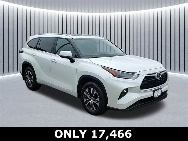 2024 Toyota Highlander Platinum