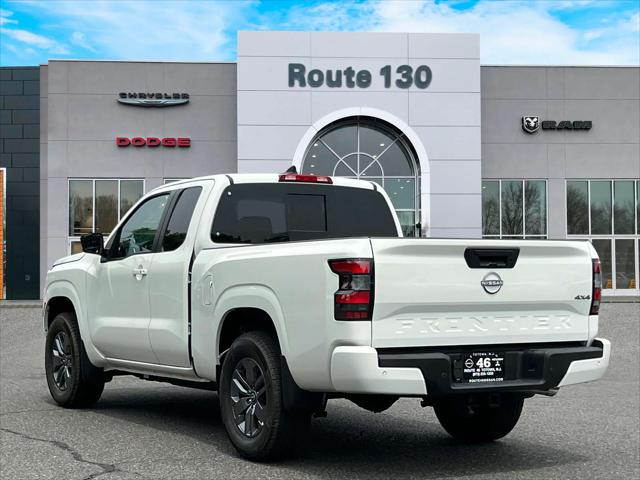 2025 Nissan Frontier King Cab SV 4x4