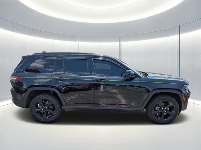 2023 Jeep Grand Cherokee Altitude 4x4