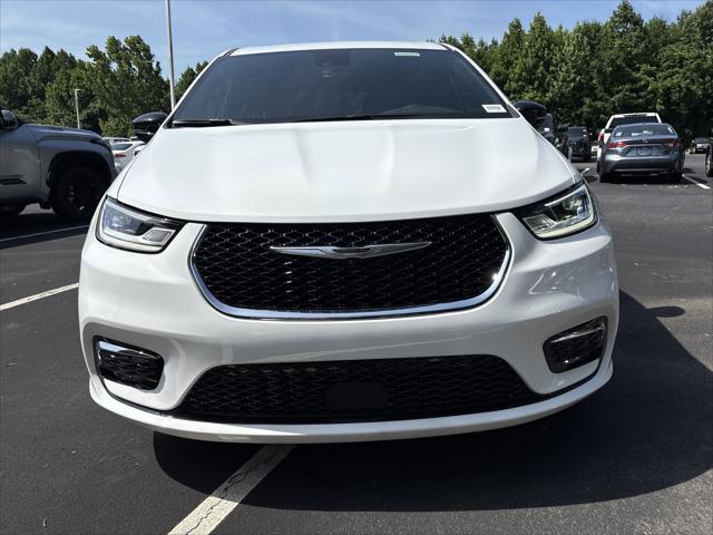 2025 Chrysler Pacifica Plug-In Hybrid PACIFICA PLUG-IN HYBRID SELECT