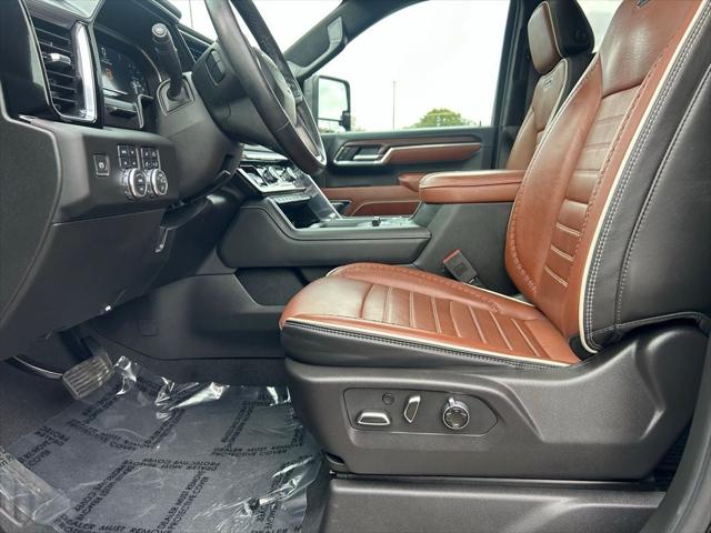 2024 GMC Sierra 2500HD 4WD Crew Cab Standard Bed Denali Ultimate 2024 GMC Sierra 2500HD 4WD Crew Cab Standard Bed Denali Ultimate