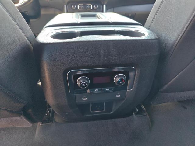 2023 Chevrolet Suburban 2WD LT