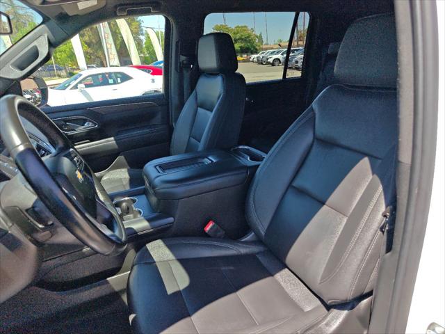 2023 Chevrolet Suburban 2WD LT