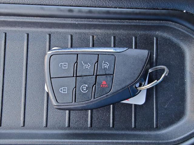 2023 Chevrolet Suburban 2WD LT
