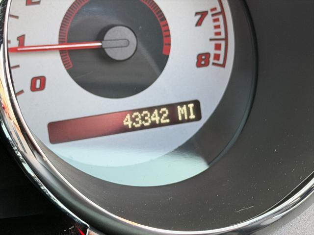 2006 Pontiac Solstice CONVERTIBLE