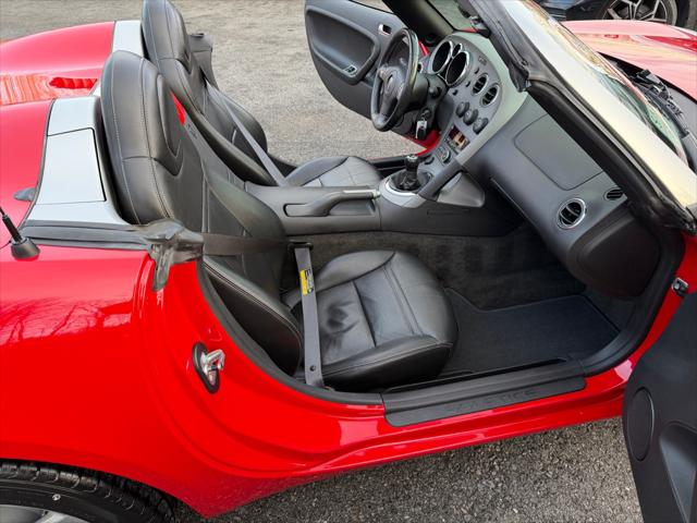 2006 Pontiac Solstice CONVERTIBLE