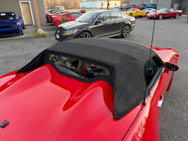 2006 Pontiac Solstice CONVERTIBLE