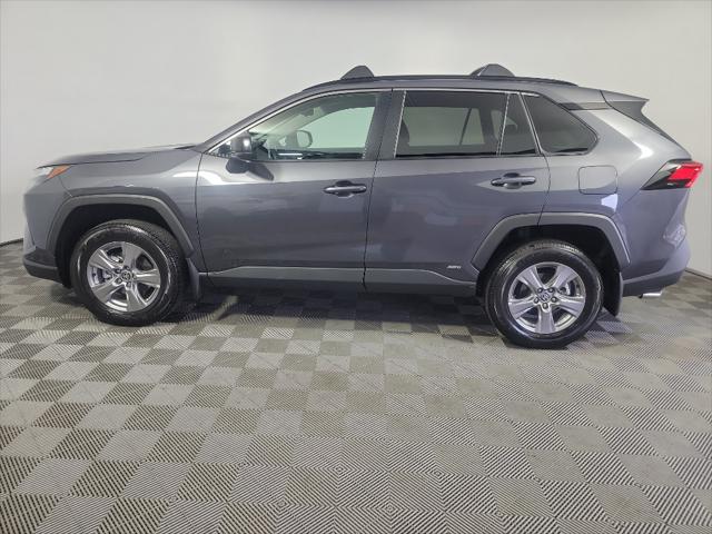 2025 Toyota RAV4 Hybrid LE