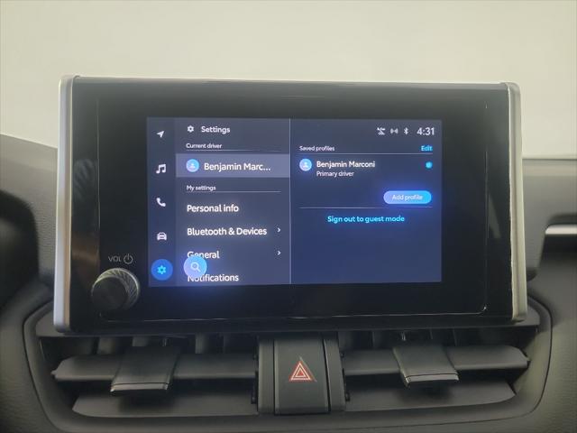 2025 Toyota RAV4 Hybrid LE