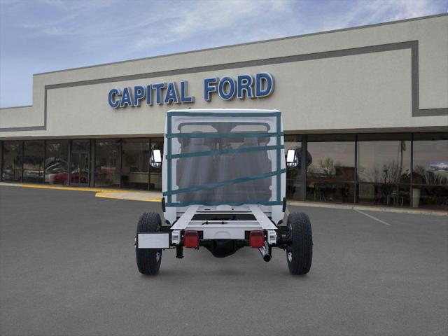 2025 Ford Transit Cutaway Base