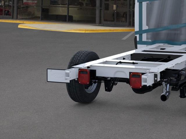 2025 Ford Transit Cutaway Base