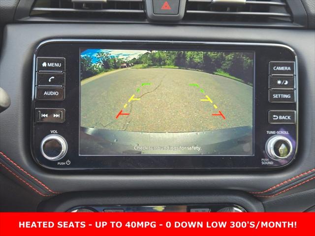 2025 Nissan Versa 1.6 SR