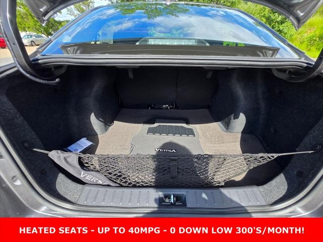2025 Nissan Versa 1.6 SR