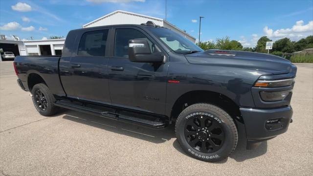 2025 RAM Ram 2500 RAM 2500 LARAMIE MEGA CAB 4X4 64 BOX
