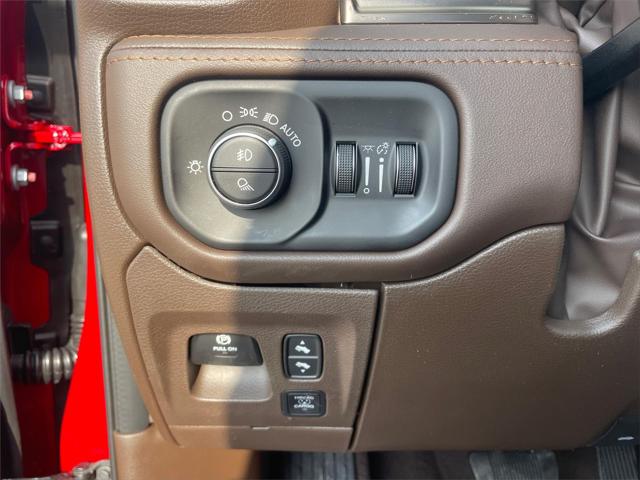2026 Ram 1500 Limited Longhorn Crew Cab 4x4 5'7" Box