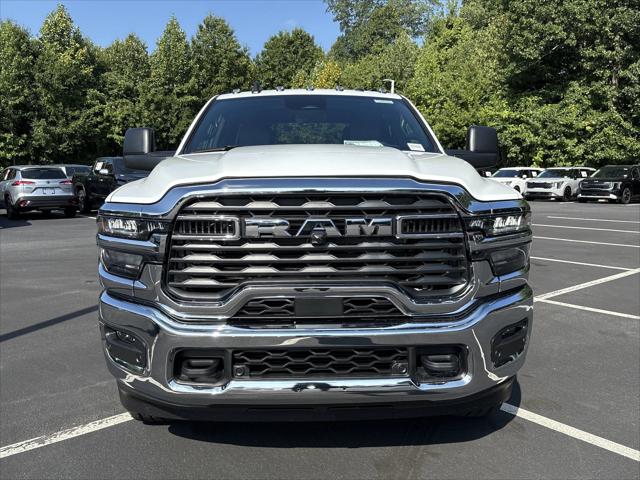 2025 RAM Ram 2500 RAM 2500 TRADESMAN CREW CAB 4X4 8 BOX