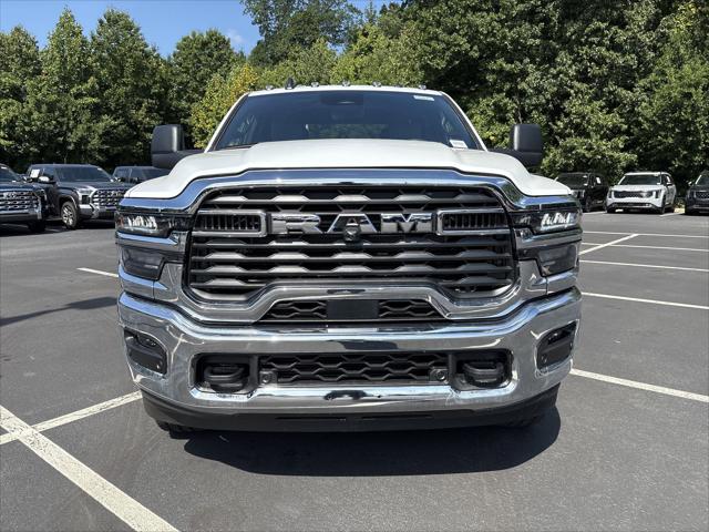 2025 RAM Ram 2500 RAM 2500 TRADESMAN CREW CAB 4X4 8 BOX