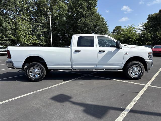 2025 Ram 2500 Tradesman Crew Cab 4x4 8' Box