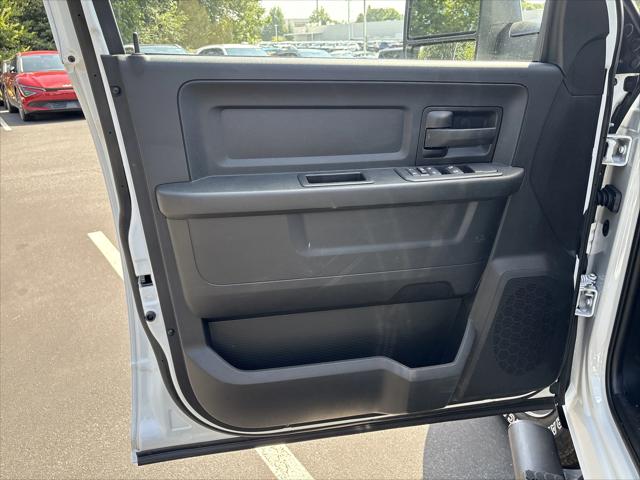 2025 Ram 2500 Tradesman Crew Cab 4x4 8' Box