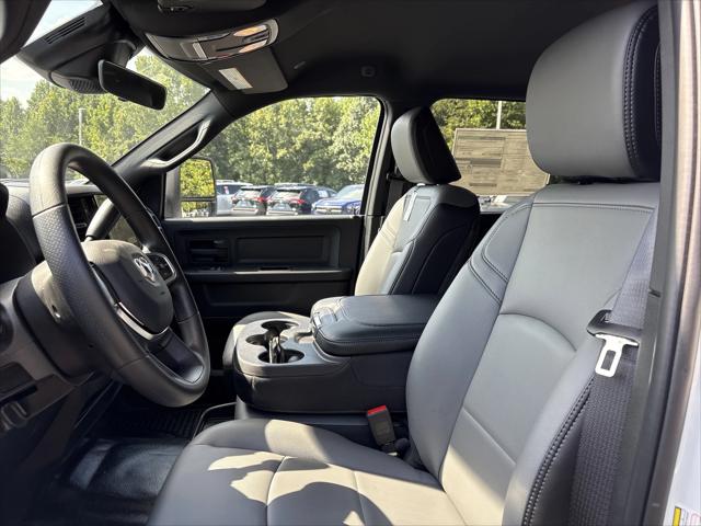 2025 Ram 2500 Tradesman Crew Cab 4x4 8' Box