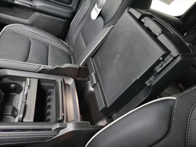 2026 Ram 1500 Limited Crew Cab 4x4 5'7" Box