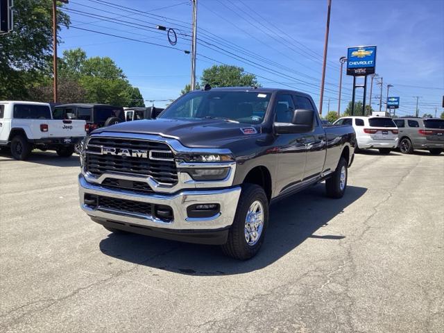 2025 RAM Ram 3500 RAM 3500 TRADESMAN CREW CAB 4X4 8 BOX