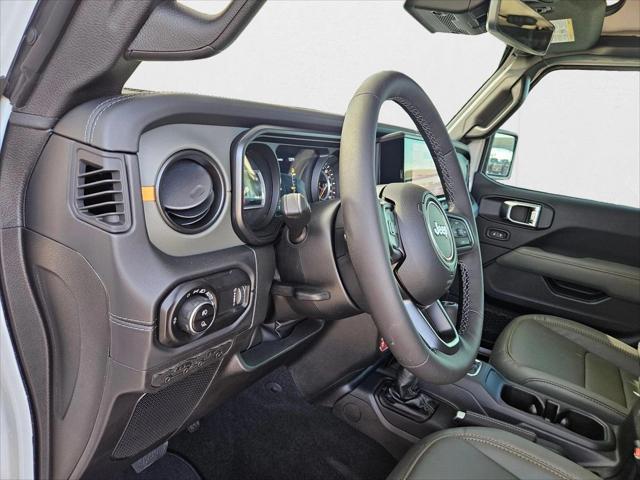 2025 Jeep Gladiator GLADIATOR MOJAVE 4X4