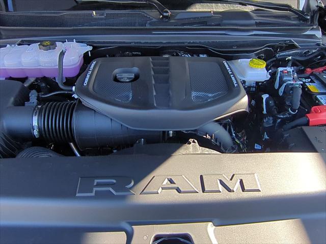 2026 Ram 1500 Limited Crew Cab 4x4 5'7" Box