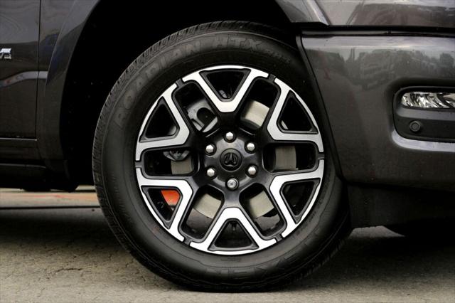 2026 RAM Ram 1500 RAM 1500 LARAMIE CREW CAB 4X2 57 BOX
