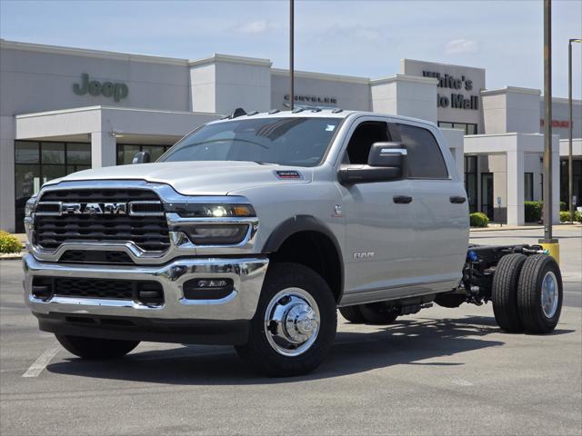 2025 RAM Ram 3500 Chassis Cab RAM 3500 BIG HORN CREW CAB CHASSIS 4X4 60 CA
