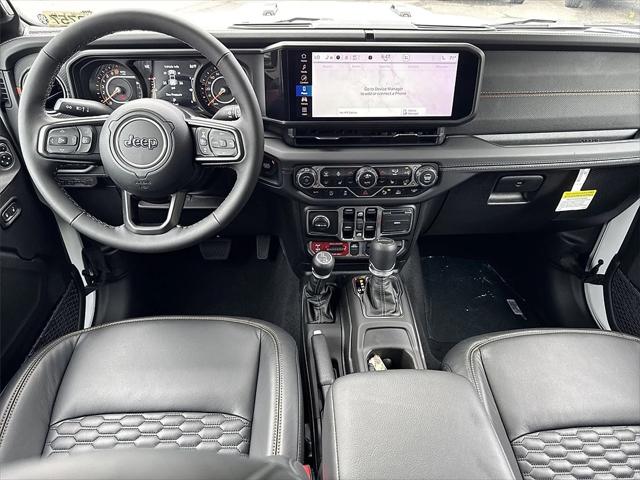 2025 Jeep Gladiator GLADIATOR MOJAVE 4X4