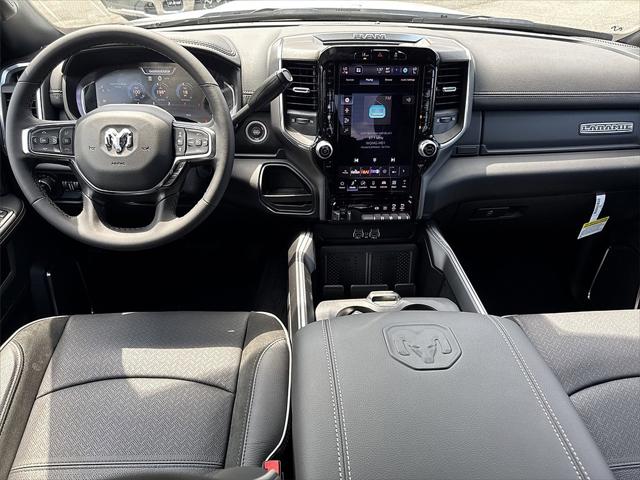 2025 RAM Ram 3500 RAM 3500 LARAMIE CREW CAB 4X2 8 BOX