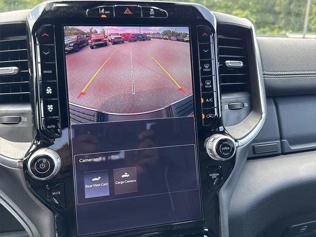 2025 RAM Ram 3500 RAM 3500 LARAMIE CREW CAB 4X2 8 BOX